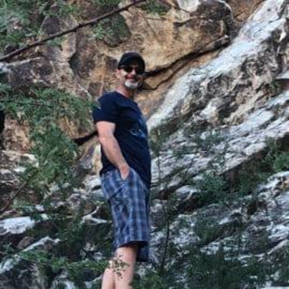 Meet your Posher, Scott - Picture 1 of 1